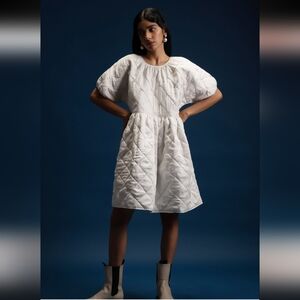 Chic White Quilted Mini Dress